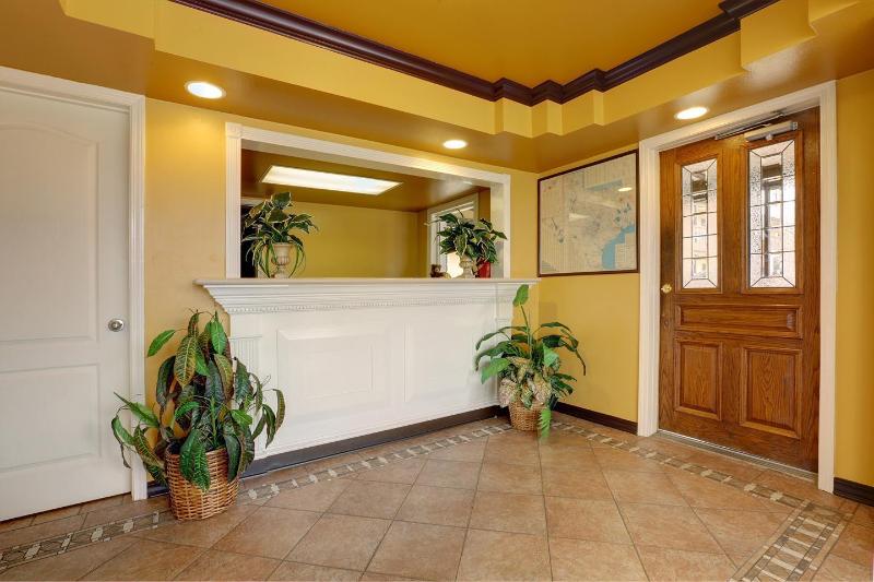 هتل Americas Best Value Inn Longview