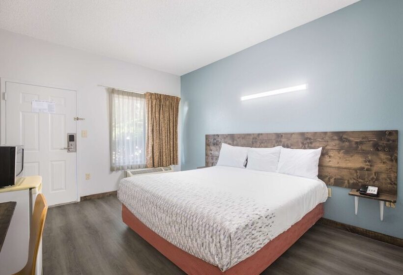 هتل Americas Best Value Inn Stockbridge