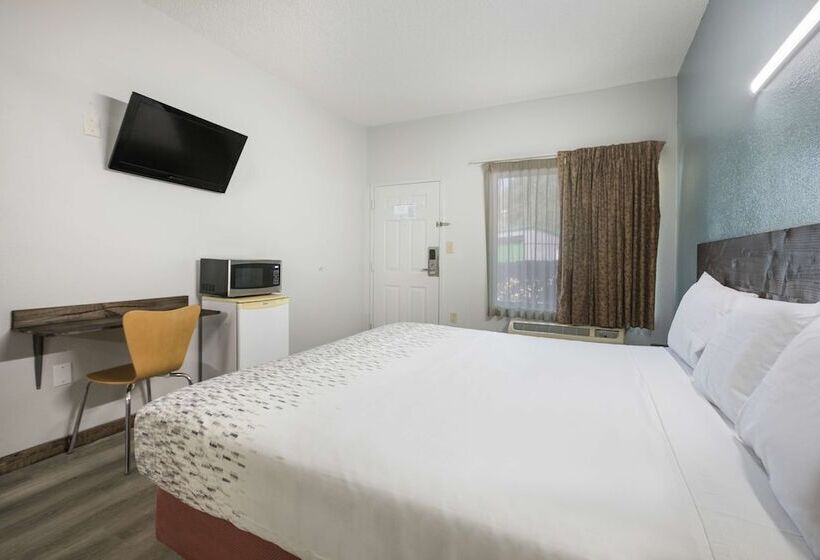 هتل Americas Best Value Inn Stockbridge