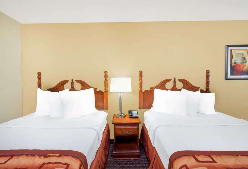 هتل Baymont By Wyndham Goodlettsville Nashville