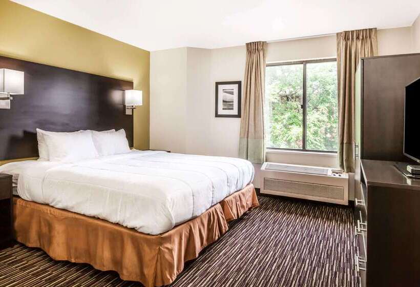 هتل Baymont By Wyndham Newark At University Of Delaware
