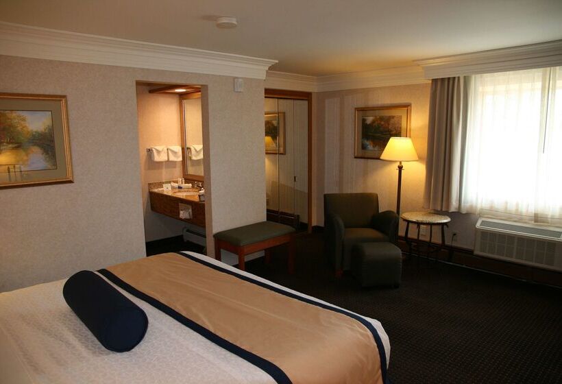 هتل Best Western Plus Silver Saddle Inn