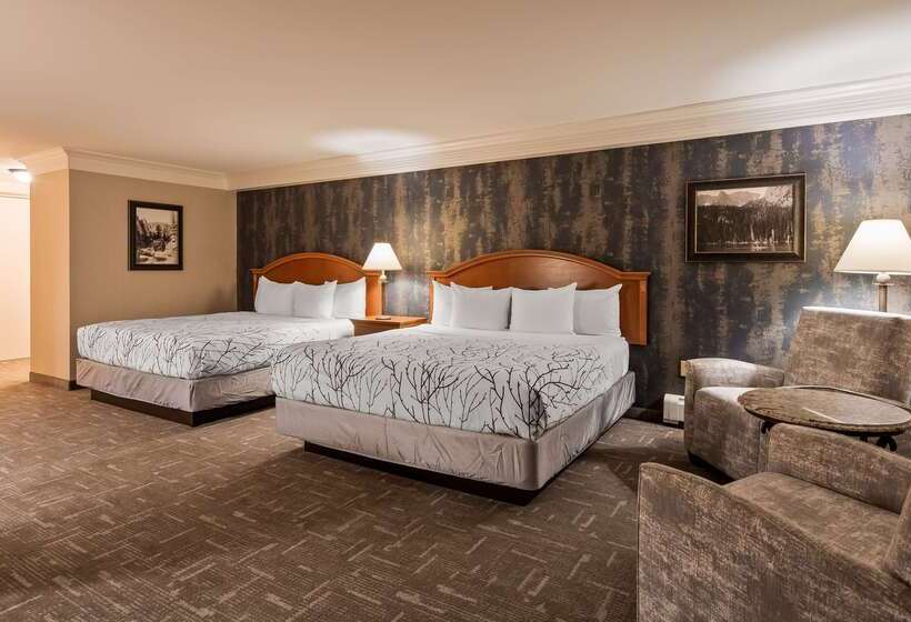 هتل Best Western Plus Silver Saddle Inn