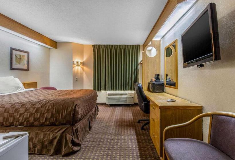 هتل Classic Inn