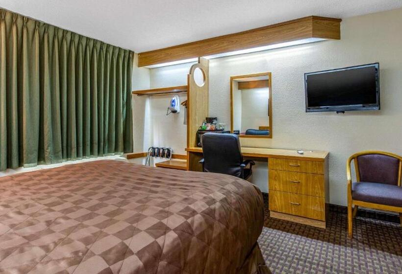 هتل Classic Inn