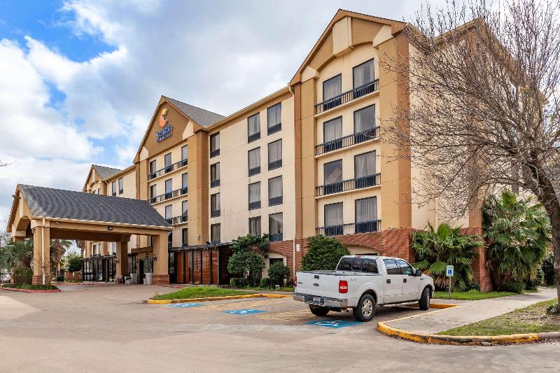 Fotos del hotel Comfort Inn & Suites Houston I-10 West Energy Corridor:  9