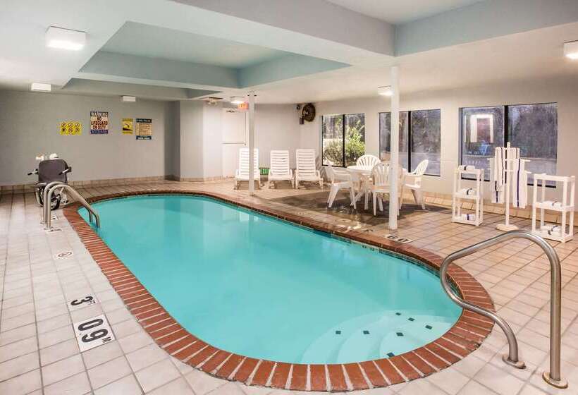 בית מלון כפרי Days Inn By Wyndham Blue Springs