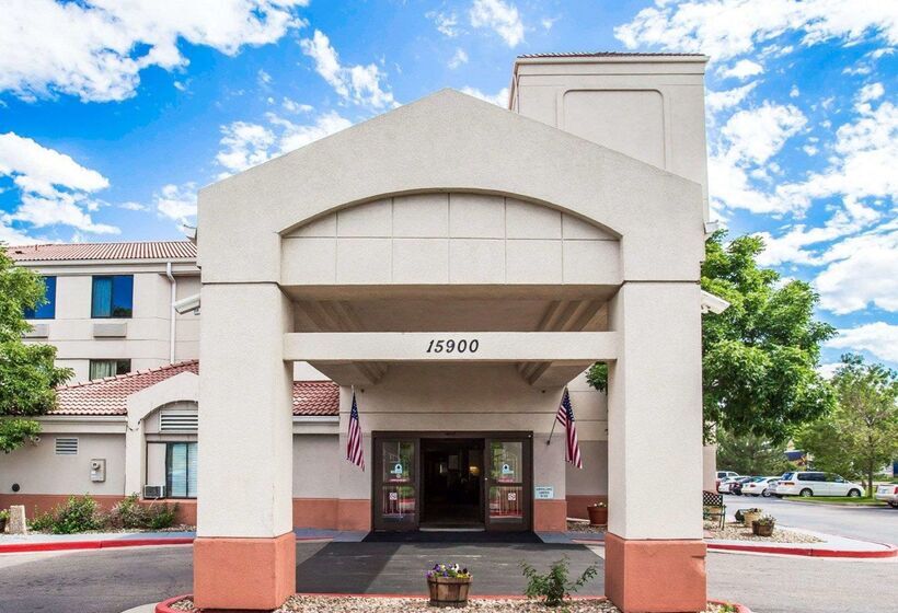 Hotel Econo Lodge Denver International Airport