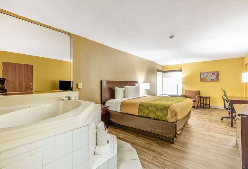 هتل Econo Lodge Moss Point  Pascagoula