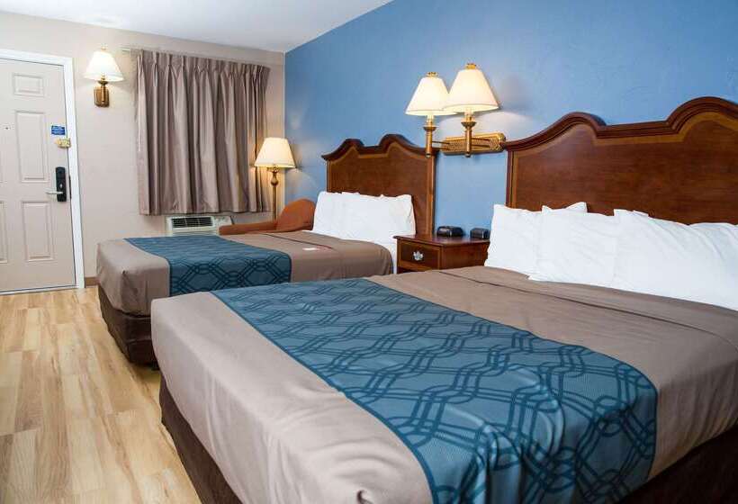 호텔 Econo Lodge Sturbridge Route 20