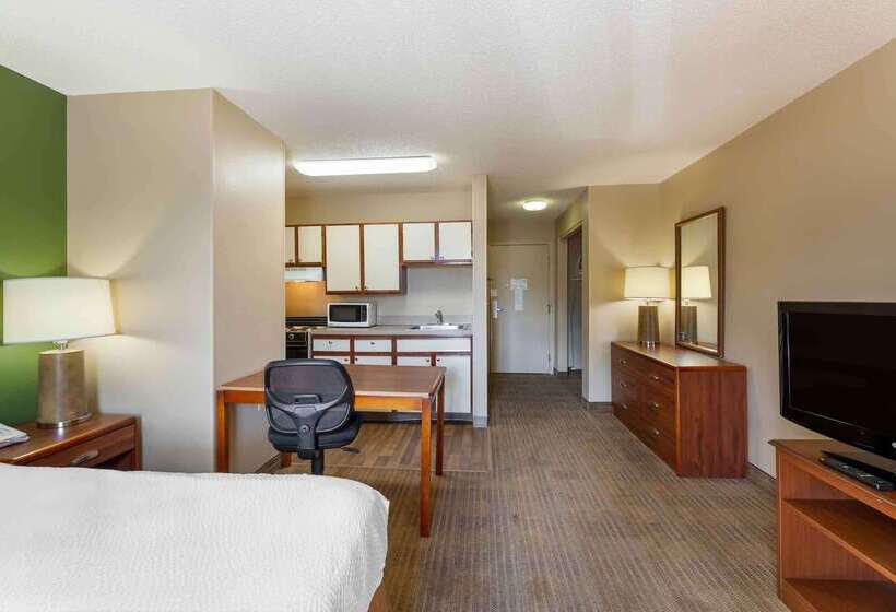 Hotel Extended Stay America Suites  Akron  Copley  West