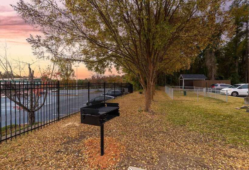 هتل Extended Stay America Suites   Columbia   Greystone