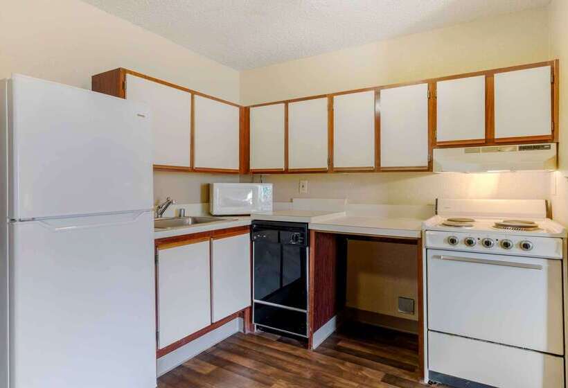 هتل Extended Stay America Select Suites   Dallas   Las Colinas   Meadow Creek Dr