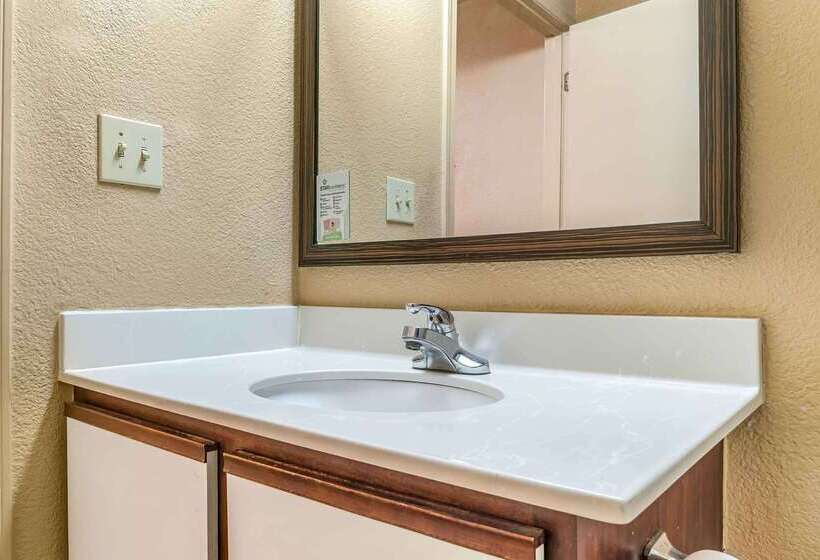 هتل Extended Stay America Select Suites   Detroit   Ann Arbor   University South