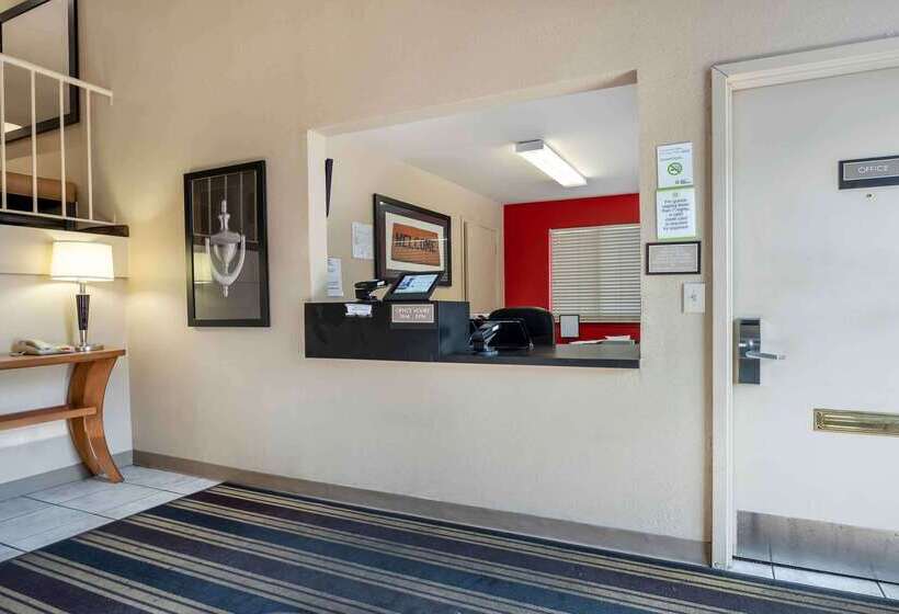 בית מלון כפרי Extended Stay America Suites  Indianapolis  Northwest  College Park