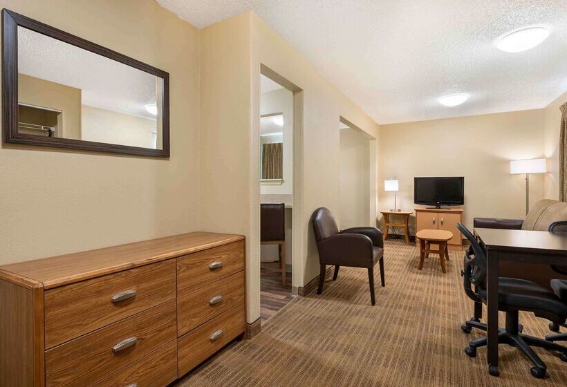 호텔 Extended Stay America Suites  Indianapolis  Northwest  College Park
