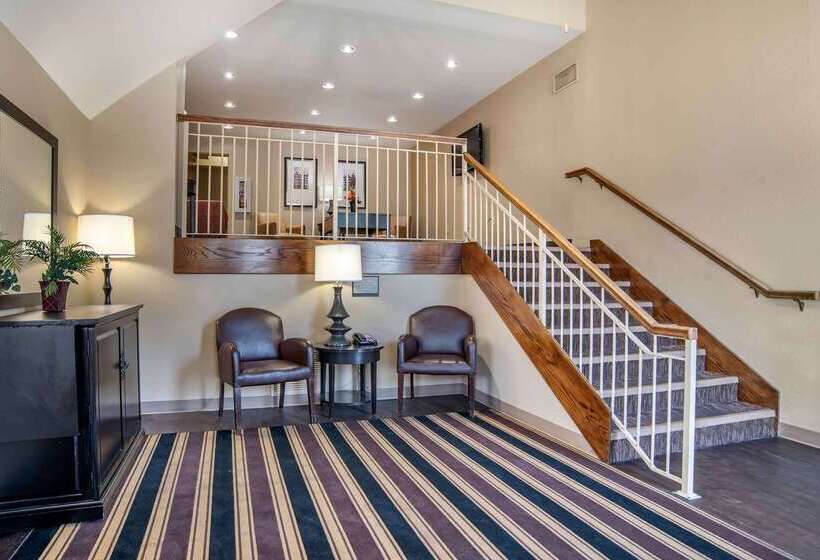 هتل Suburban Studios Montgomery East I 85
