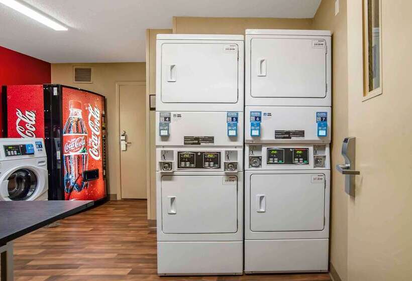 هتل Suburban Studios Montgomery East I 85