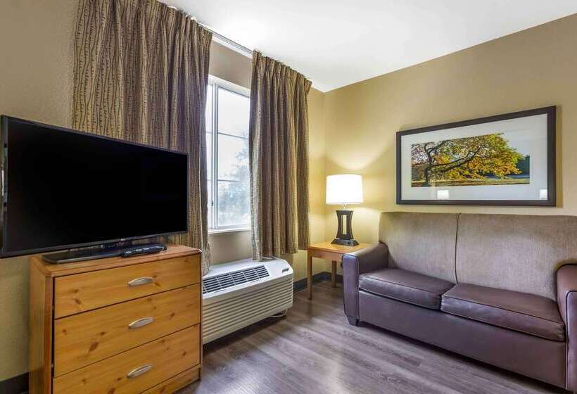 בית מלון כפרי Extended Stay America Suites  Phoenix  Scottsdale