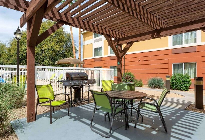 בית מלון כפרי Extended Stay America Suites  Phoenix  Scottsdale