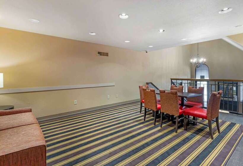 בית מלון כפרי Extended Stay America Select Suites   St Louis   Westport   Craig Road