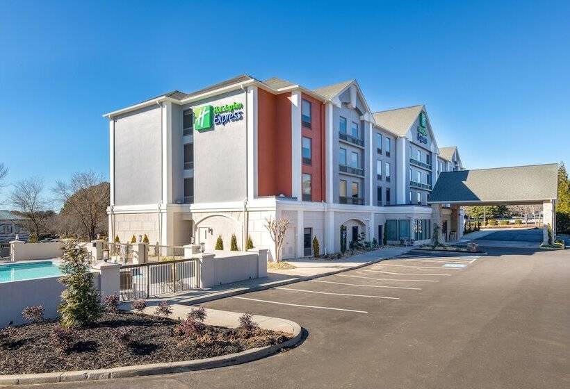 هتل Holiday Inn Express Atlanta West   Theme Park Area, An Ihg