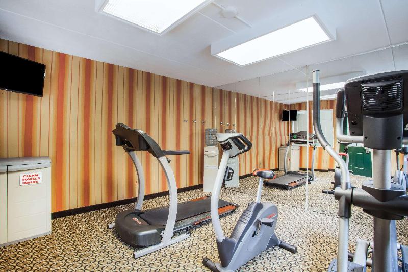 هتل Howard Johnson By Wyndham Hershey