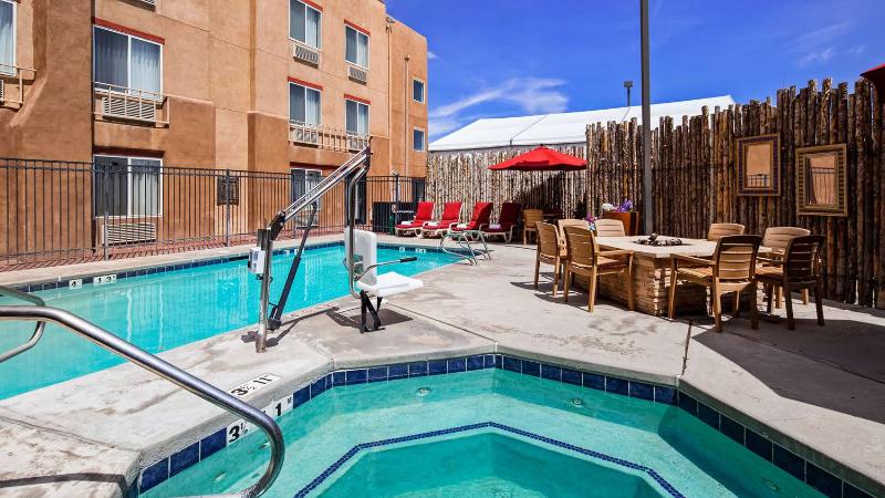 هتل Inn At Santa Fe, Surestay Collection By Best Western