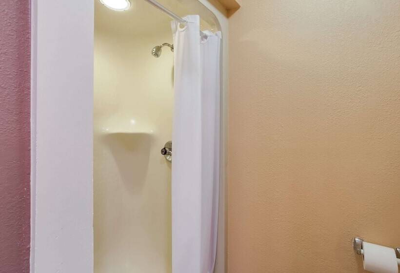 هتل Quality Inn Lees Summit  Kansas City