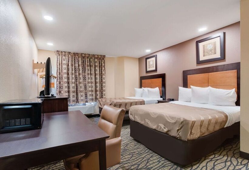 هتل Quality Inn Lees Summit  Kansas City
