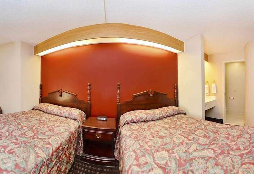 هتل Quality Inn Lees Summit  Kansas City