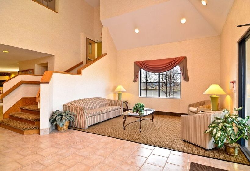 هتل Quality Inn Lees Summit  Kansas City