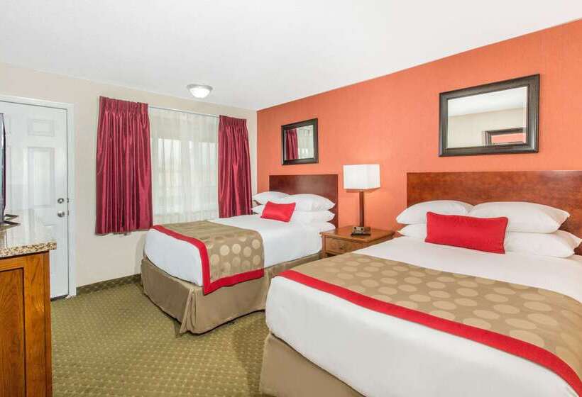 فندق Ramada By Wyndham Elko  At Stockmen S Casino