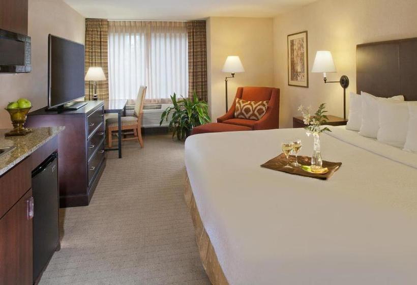 هتل Silver Cloud Inn  Redmond Bellevue