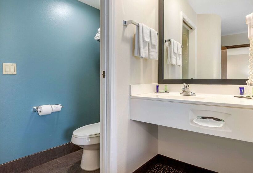 هتل Sleep Inn & Suites