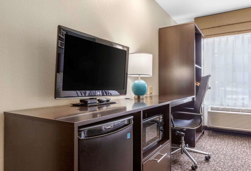 هتل Sleep Inn & Suites