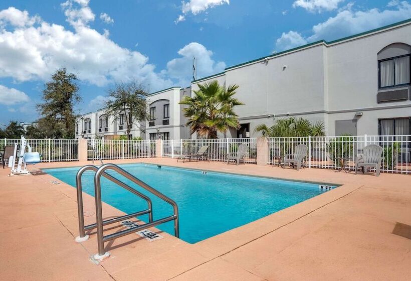 هتل Sleep Inn Destin Near Miramar Beach