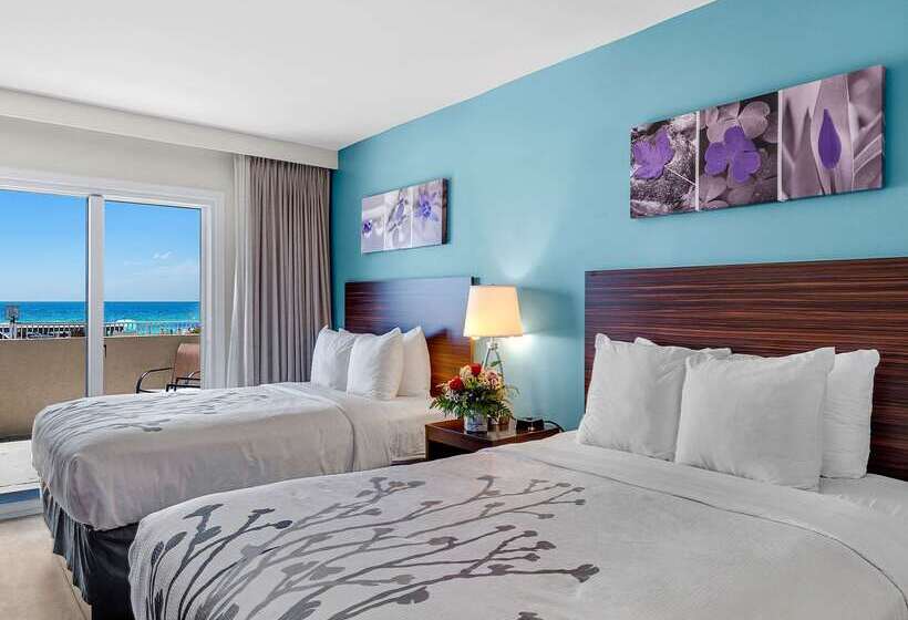 هتل Sleep Inn On The Beach