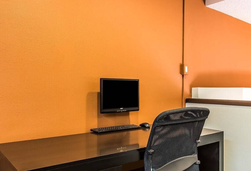 Отель Sleep Inn Springfield South I60 Near Medical District