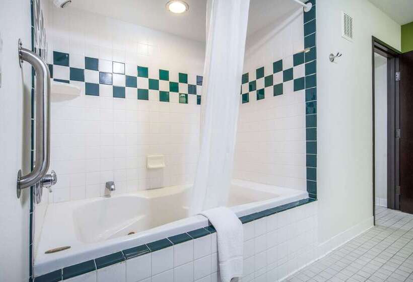 Отель Sleep Inn & Suites Columbus