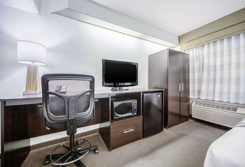 Отель Sleep Inn & Suites Columbus