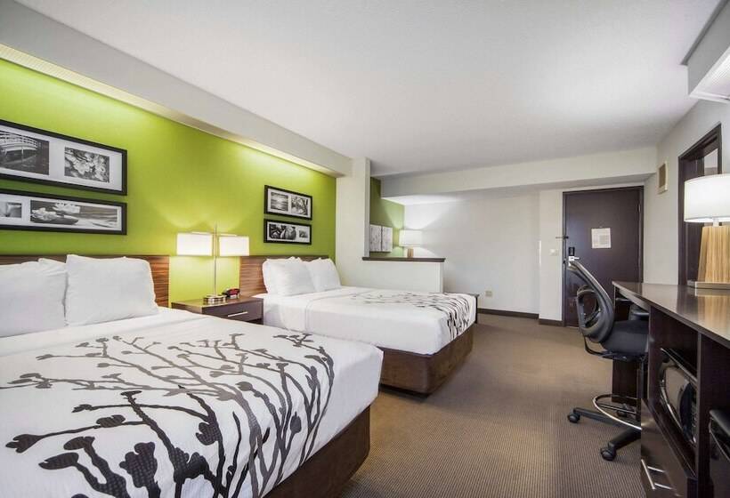Отель Sleep Inn & Suites Columbus
