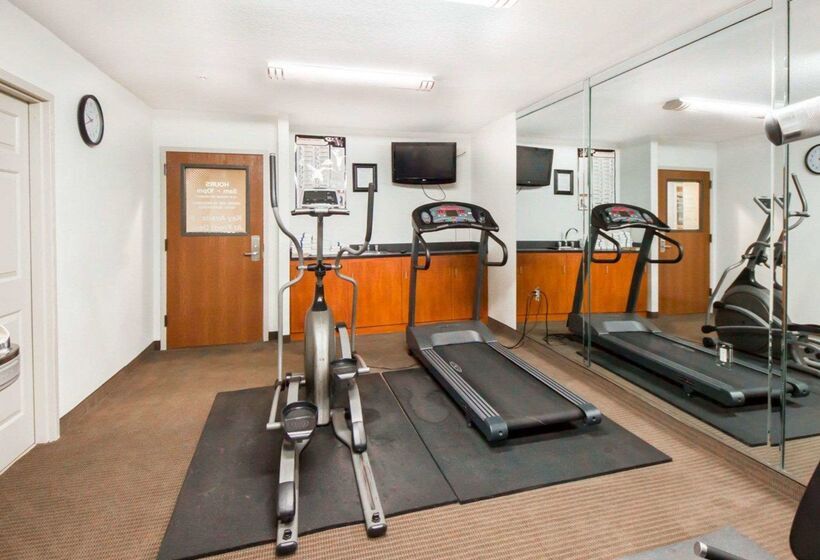 هتل Sleep Inn & Suites Edmond Near University