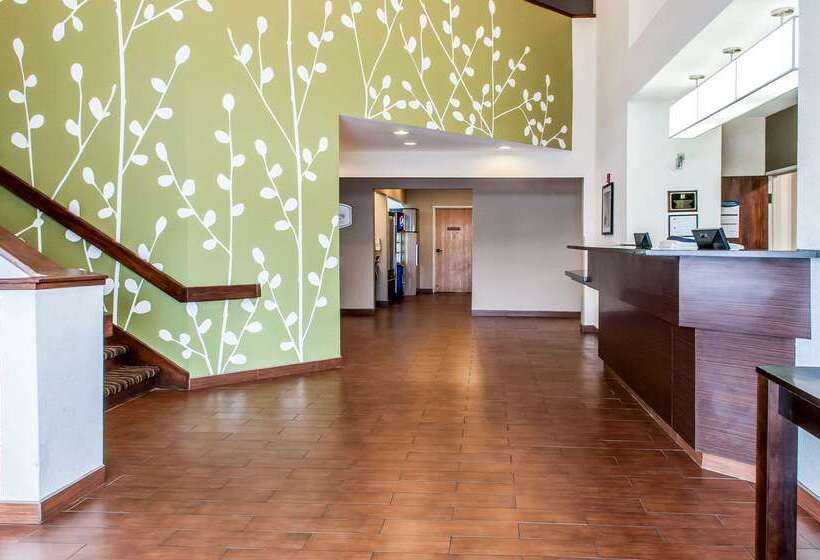 هتل Sleep Inn University