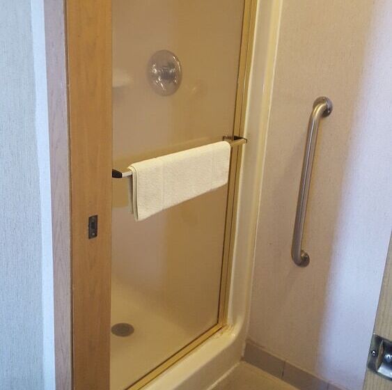 هتل Sleep Inn University