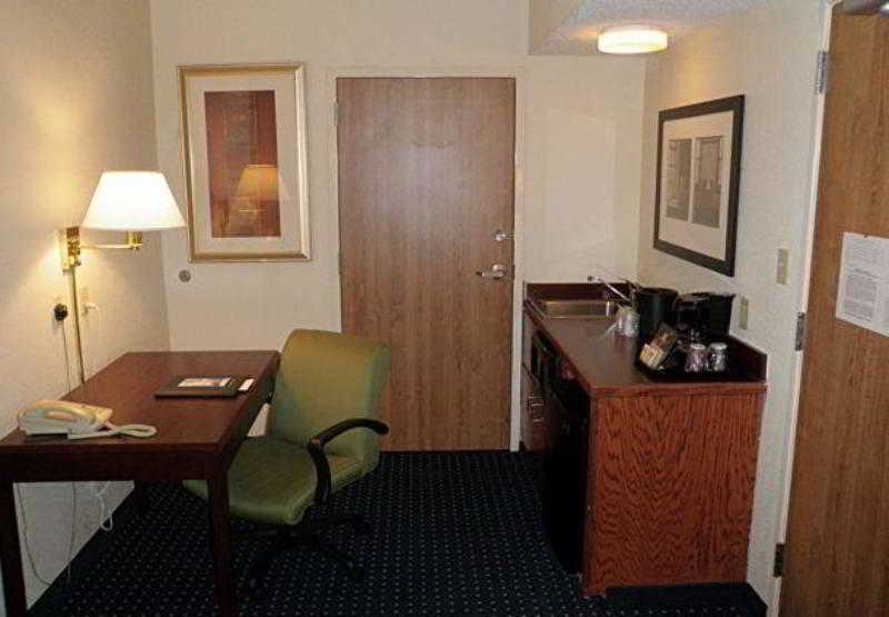 فندق Springhill Suites By Marriott Bentonville