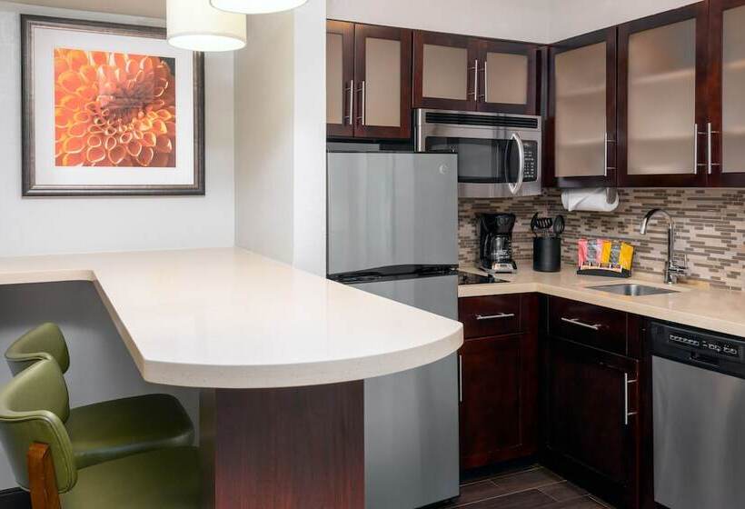 هتل Staybridge Suites Miami Doral Area, An Ihg