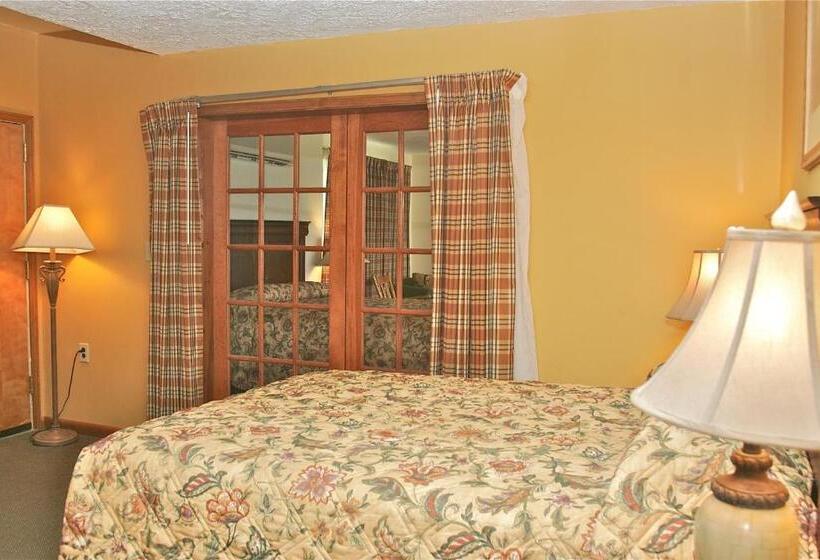 Отель Stone Fence Resort