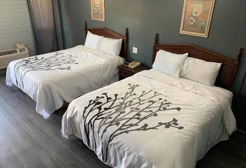 فندق Stratford Inn Tyler