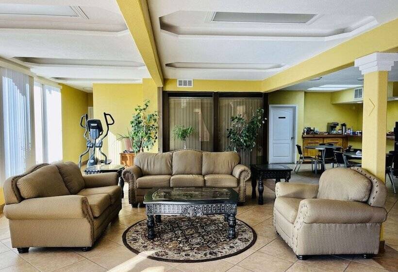 هتل Suburban Studios Houston North I 45